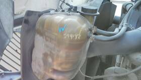 3762615 International 2495968 4300 Radiator Overflow Tank