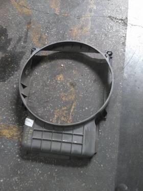 3841319 International 2558196 4300 Radiator Shroud