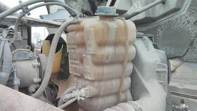 3874326 International 2582387 Prostar 122 Radiator Overflow Tank