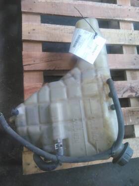 3907156 International 2600367 Prostar 122 Radiator Overflow Tank