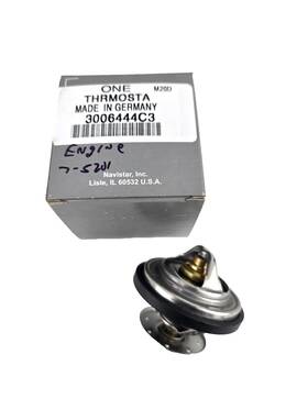 3006444c3 International Genuine Navistar Engine Coolant Thermostat