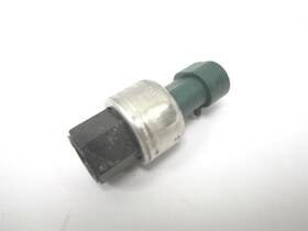 1000067349 International 3839315c1 New Low Pressure A/c Switch Ee01001176