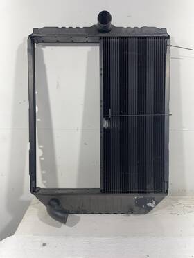 800-38917 International 640059 1994-2005 4900 Radiator
