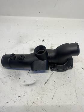 592-10808 International 7078647c2 2012 Maxxforce 15 Engine Water Elbow And Tubes