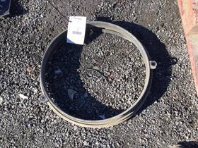 3127456 Isuzu 1971824 Frr Radiator Shroud