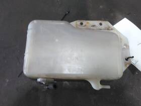 3687383 Isuzu 2430451 Frr Radiator Overflow Tank 2003
