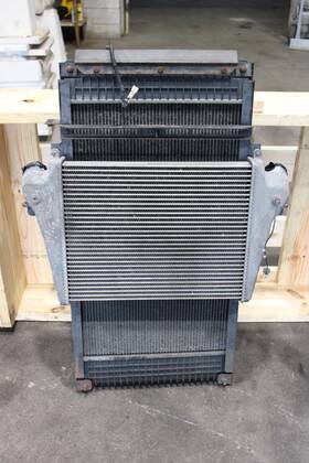 8983658600 Isuzu 2016 Ftr Cooling Assembly
