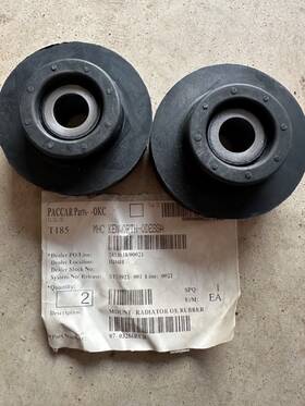 07-03286rub Kenworth Paccar Radiator Mount Rubber Peterbilt Oem Truck Part 2