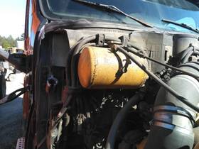 3472601 Kenworth 2238637 T2000 Radiator Overflow Tank