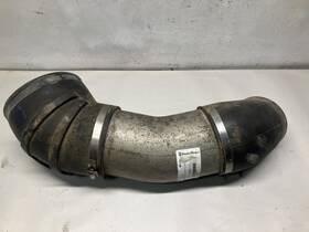 D66-1177 Kenworth T800 Air Transfer Tube - Used P/n D661177