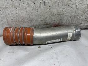D66-2550 Kenworth T880 Right/passenger Air Transfer Tube - Used P/n D662550