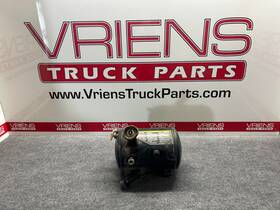 F86-1030-010 Kenworth Tank - Surge