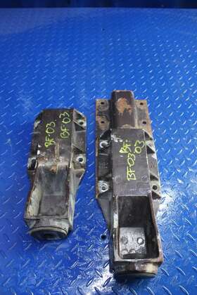 K235-1348 Kenworth 1988 T800 Front Cab Support Bracket Price Per Unit P/n