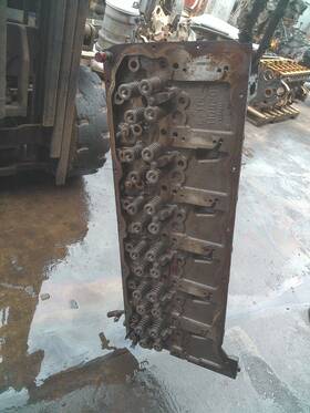 1002010 Mack Mp7 Engine Cylinder Head P/n