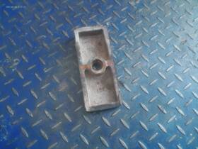 13qk315m4 Mack Truck Spacer Block P/n