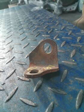 158gb3559 Mack 2005 E7 Bracket P/n
