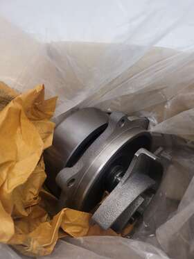 316gc3193 Mack 21437575 Genuine Oem New Water Pump