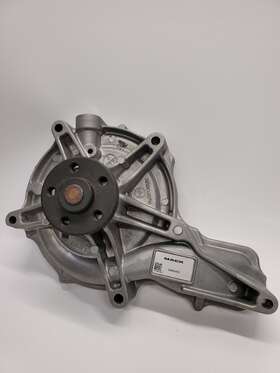 22902433 Mack Water Pump New Oem