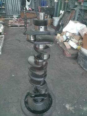 23am Mack E7 Engine Crankshaft P/n