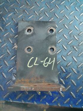 24ql4524m Mack 2014 Top Plate Bracket P/n