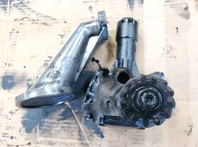 315gc472m Mack E7 Aset Ac Egr 2003-2006 Oil Pump P/n And Pick-up Tube 497gb44c