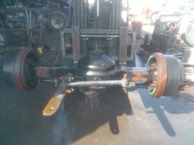 319476 Mack Truck Axle Housing Ratio 3.33 P/n