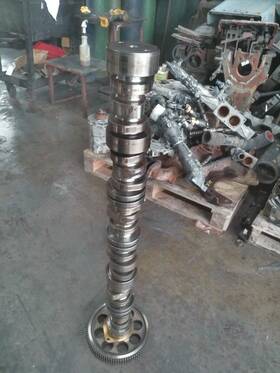 Gc5247 Mack 2005 E7 Engine Camshaft With Gear P/n