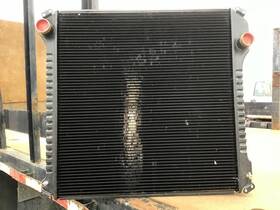 3434218 Miscellaneous 2203863 Ford F800 Radiator Assembly