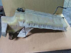 3646037 Miscellaneous 2393241 Volvo Vnm Radiator Overflow Tank
