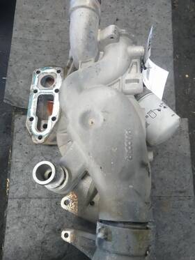 3679086 Paccar 2423116 1927700 Used Mx-13 Water Pump Housing