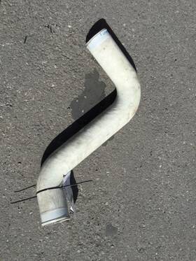 3027890 Peterbilt 1876430 385 Charge Air Cooler Pipe