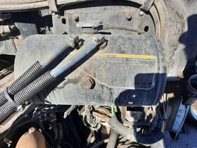 3409772 Peterbilt 2182075 387 Radiator Overflow Tank