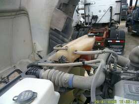 3605628 Peterbilt 2356494 579 Radiator Overflow Tank 2014