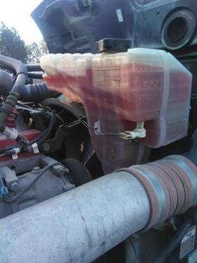 3630019 Peterbilt 2378609 579 Radiator Overflow Tank 2016