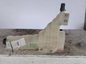 3857629 Peterbilt 2572169 579 Radiator Overflow Tank