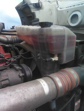 Peterbilt 2653803 For 2018 579 Radiator Overflow Tank Ga