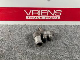 F38-1282 Peterbilt Fitting - Stacked Crm Base