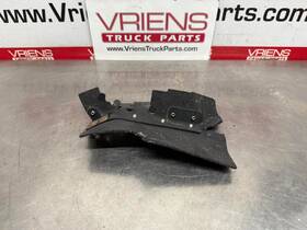 F46-6138r Peterbilt Shield Assy-recirc Rh 388/389