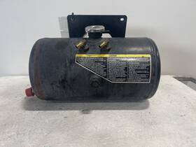 619-11581 Peterbilt F86-6072b 2016 587 Coolant Reservoir