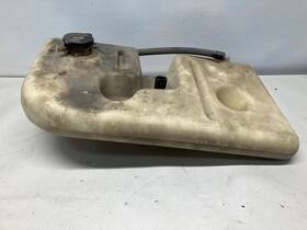 9456789 Sterling 1999-2004 A9513 Radiator Overflow Bottle - Used P/n