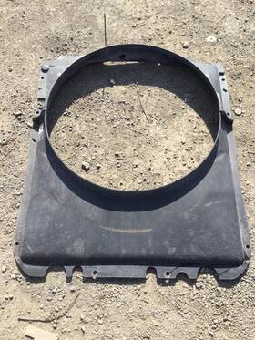 3143349 Volvo 1987372 Vnl Radiator Shroud