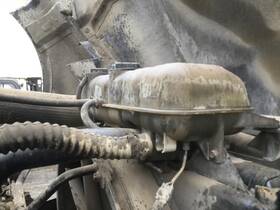 3256811 Volvo 2040573 Vn Radiator Overflow Tank