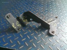 20477556 Volvo 2007 Vnm Hood Bracket P/n