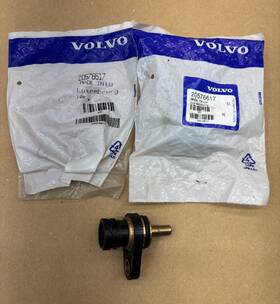 20576617 Volvo Lot Of 2x Genuine Oem Sensor Coolant Temperature