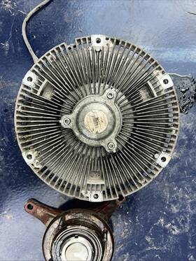 22211446 Volvo 21251045 D13 Mack Mp8 Engine Behr Fan Clutch Assy