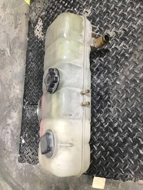 3379355 Volvo 2154812 Vnm Radiator Overflow Tank