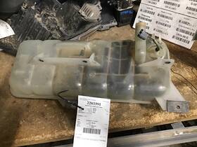 3433708 Volvo 2203391 Vnm Radiator Overflow Tank 3433708 Volvo 2203391 Vnm Radiator Overflow Tank