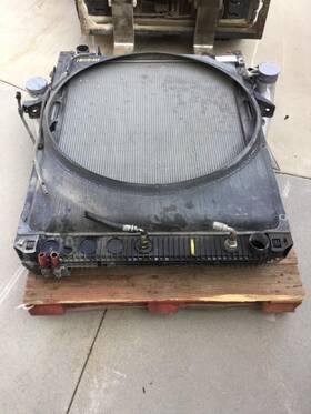 3510141 Volvo 2271446 2014 Radiator Assembly 3510141 Volvo 2271446 2014 Radiator Assembly
