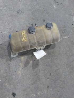 3560179 Volvo 2315848 Vnl Radiator Overflow Tank 2000