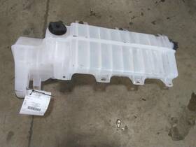 3679100 Volvo 2423128 Vnm Radiator Overflow Tank 2008